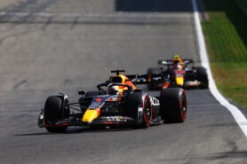 Red Bull F1 team keeps pressure on Pérez to improve pace