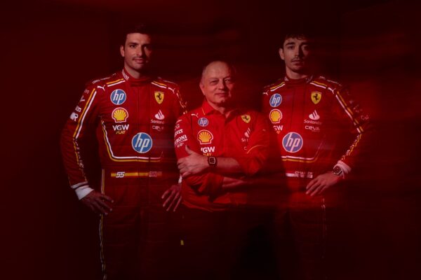 Annonce du sponsor-titre Ferrari et HP